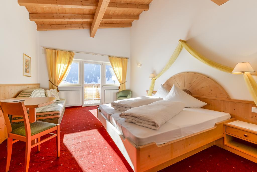 Hotel Fernblick سان فالنتينو أللا موتا المظهر الخارجي الصورة